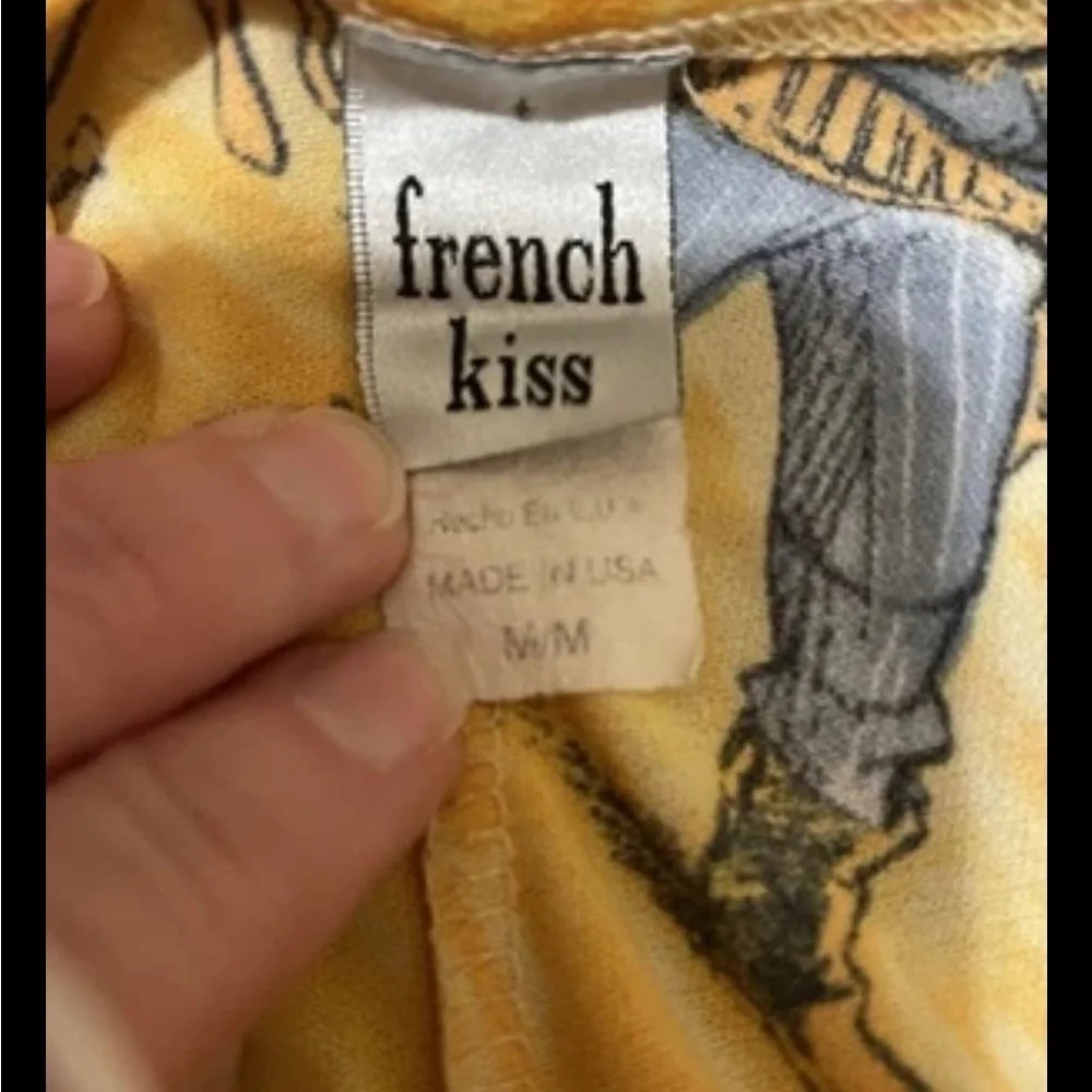 French Kiss Playful Moulin Rouge-style Novelty “Daniel Vasconcel" Dress - Picture 2 of 2